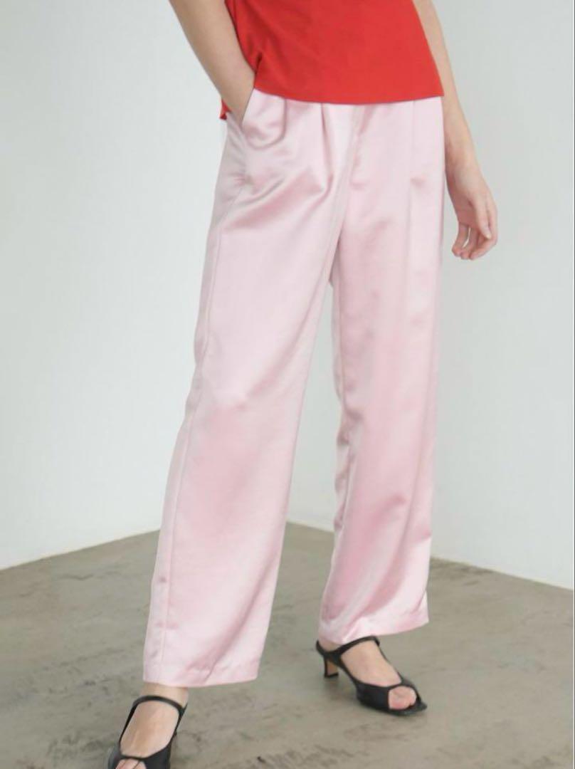 クラネCLANE SATIN TUCK PANTS
