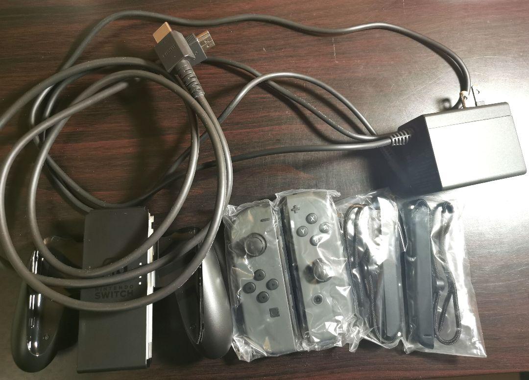 Nintendo Switch グレー 本体　コントローラーおまけ付き お 手頃 価格本・音楽・ゲーム - Nintendo Switch グレー 新型