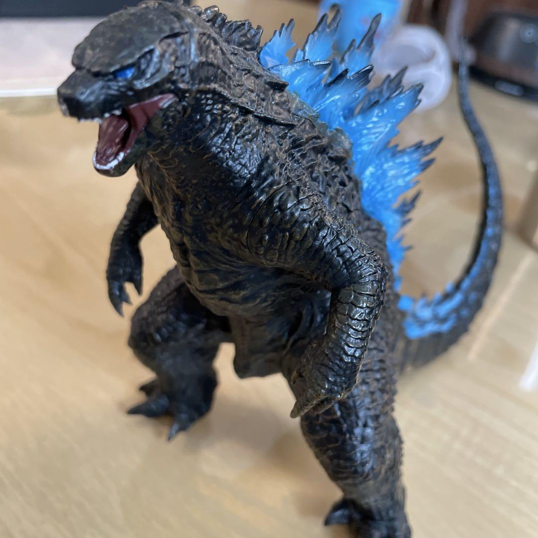 ゴジラ フィギュア 約20cm 黒と青 ゴジラ フィギュア 黒と青 箱無し - メルカリ