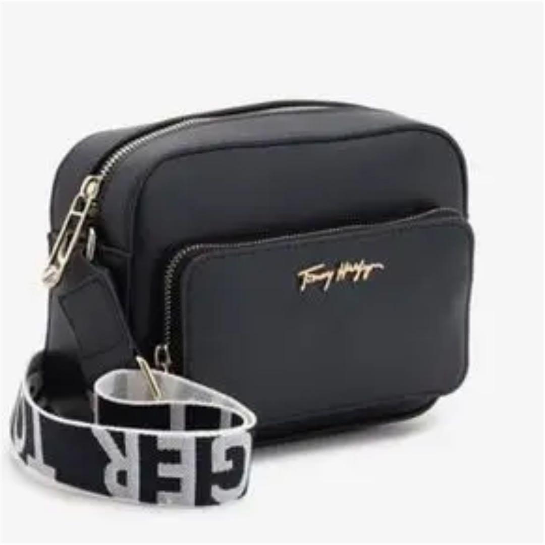 新品、未使用TOMMY HILFIGER シグネチャーミニショルダーバック