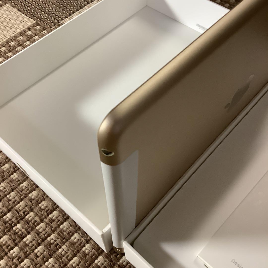 Apple iPad 9.7インチ Wi-Fi+Cellular 128GB … 画像10