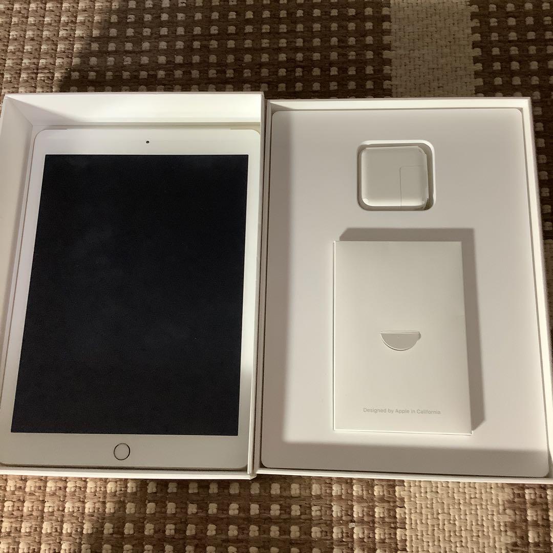Apple iPad 9.7インチ Wi-Fi+Cellular 128GB … 画像2