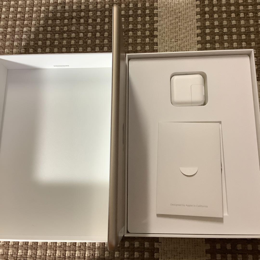 Apple iPad 9.7インチ Wi-Fi+Cellular 128GB … 画像9