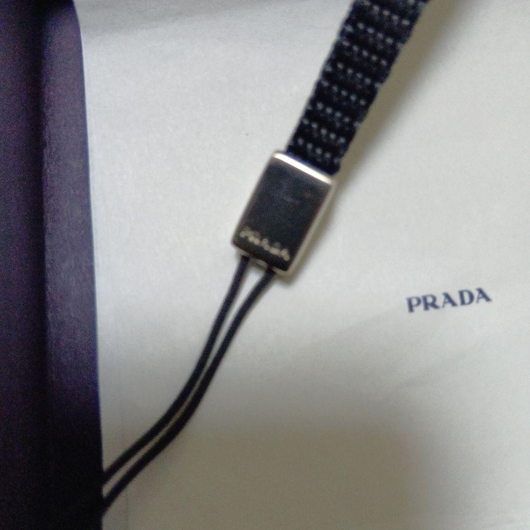 PRADA ブラック 布ストラップ キーホルダー未使用箱カード付き
