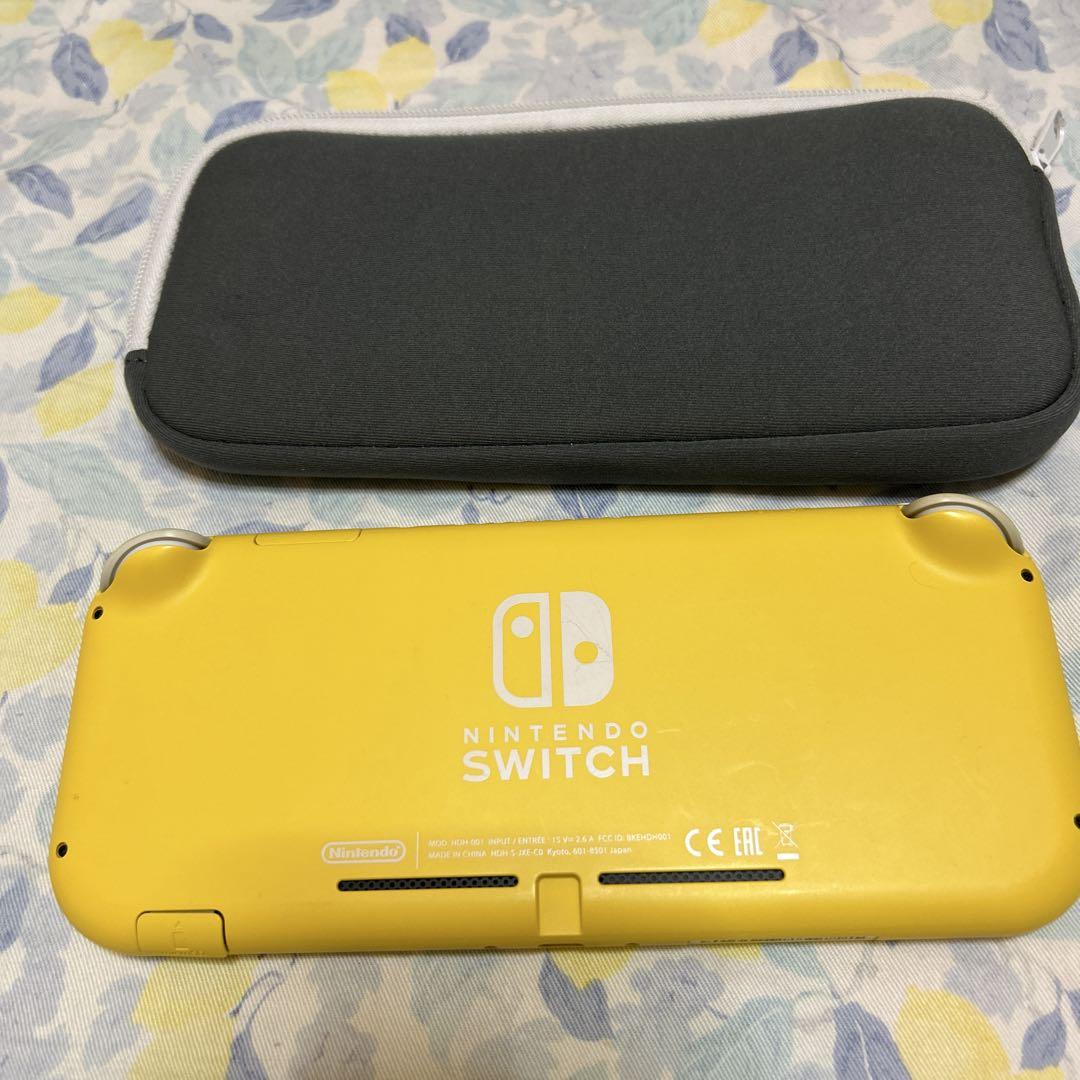 switchライト　イエロー