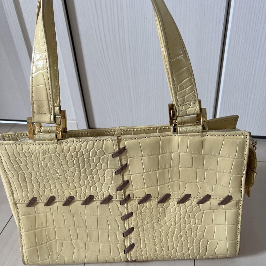 YVES SAINT LAURENT イブサンローラン ハンドバッグ