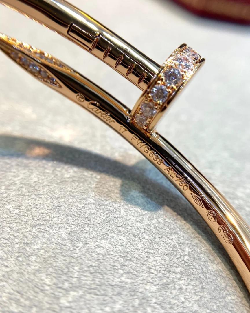 Cartier ジュスト アン クルー ブレスレット