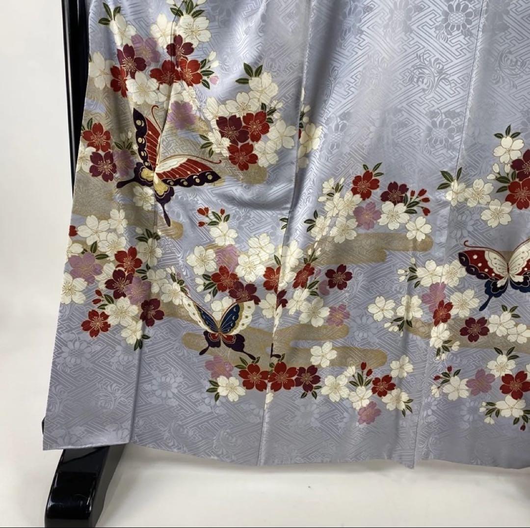 【値下げしました】薄紫 水色 花柄 蝶模様 振袖