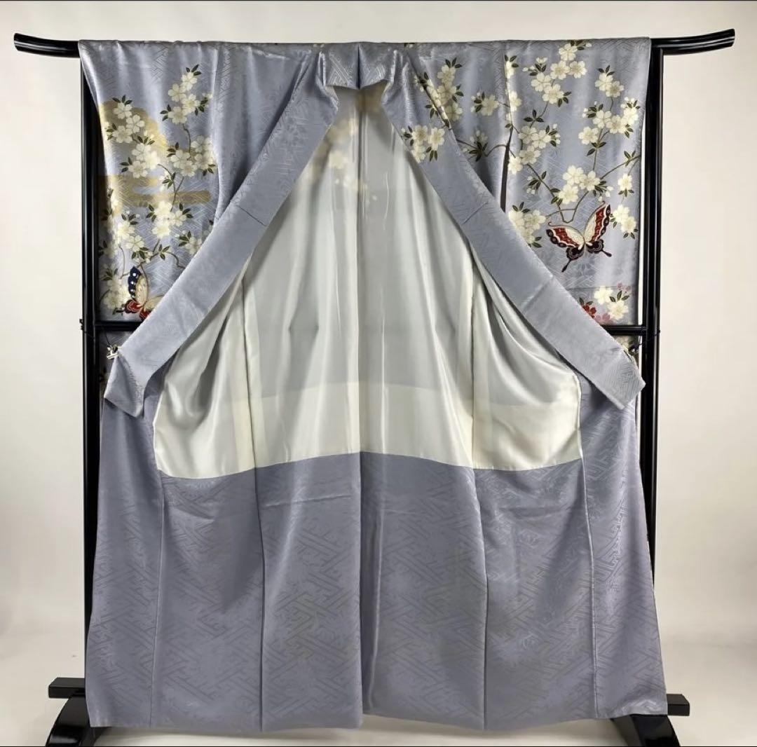 【値下げしました】薄紫 水色 花柄 蝶模様 振袖