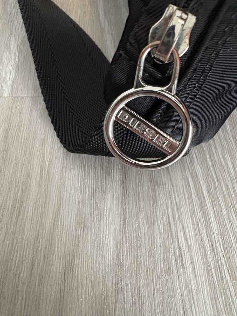 diesel ボディバッグ