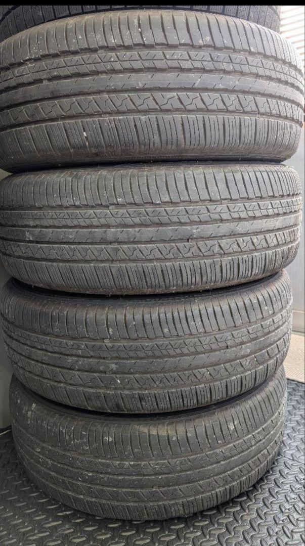 ファルケン　タイヤホイール　18インチ　美品225/55R18　スバル純正