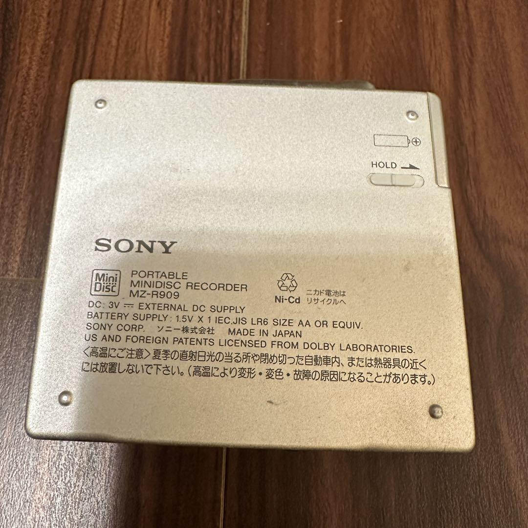 SONY MZ-R909