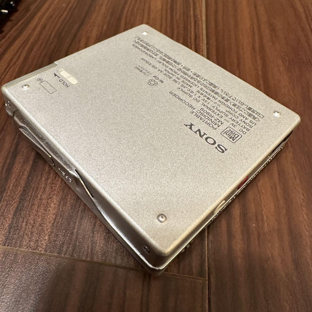 SONY