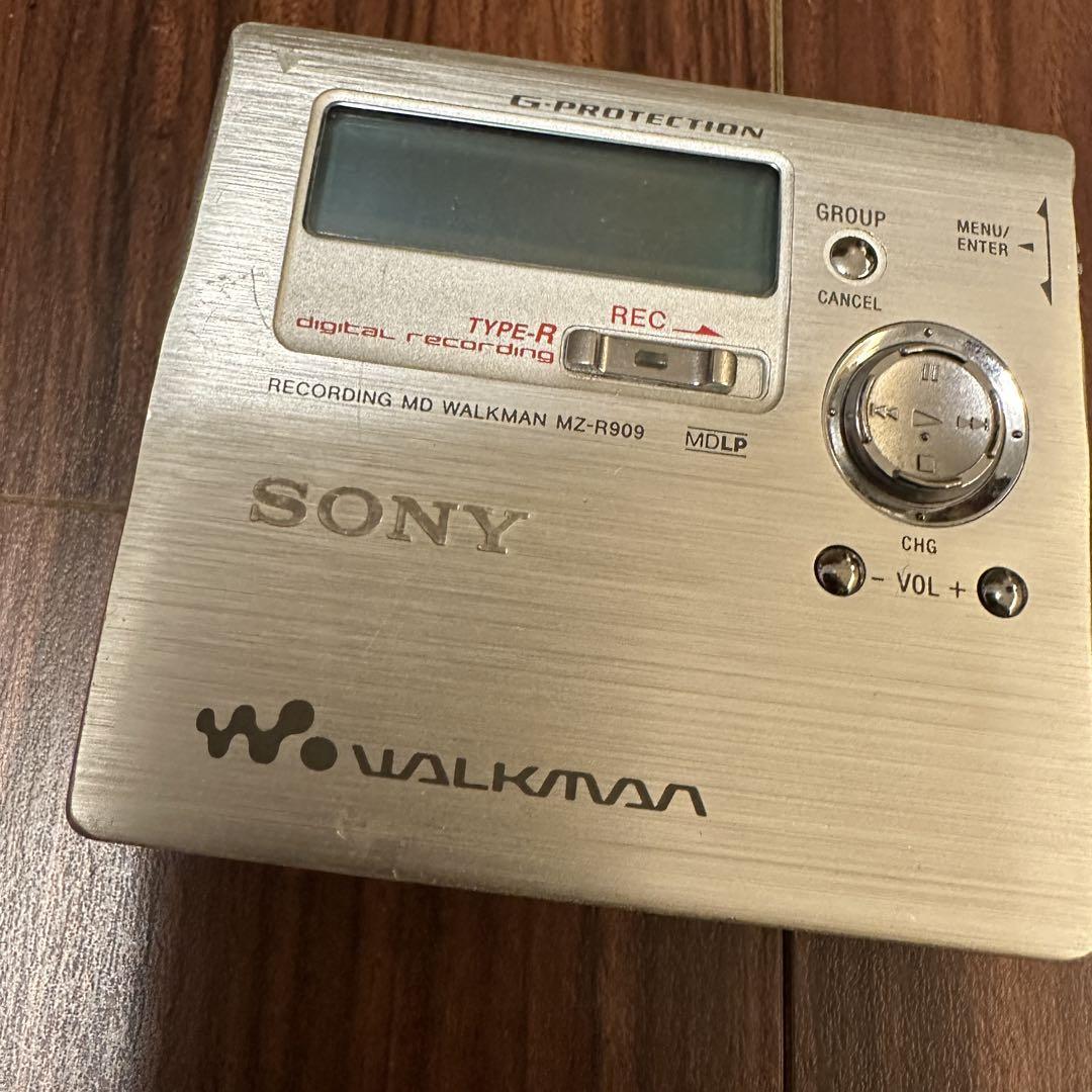 SONY MZ-R909