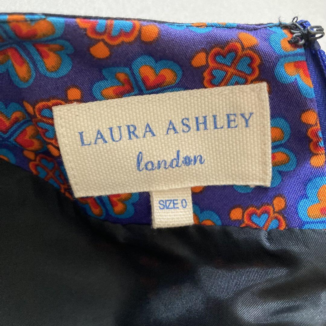 LAURA ASHLEY 総柄　ワンピース 7分袖 ひざ丈 クローバー　S