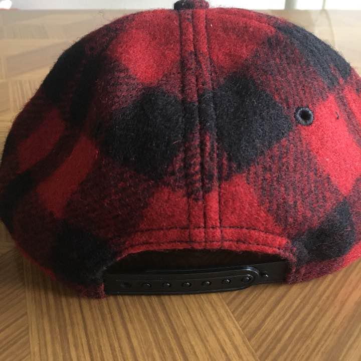 supreme キャップ 新品 タグ付
