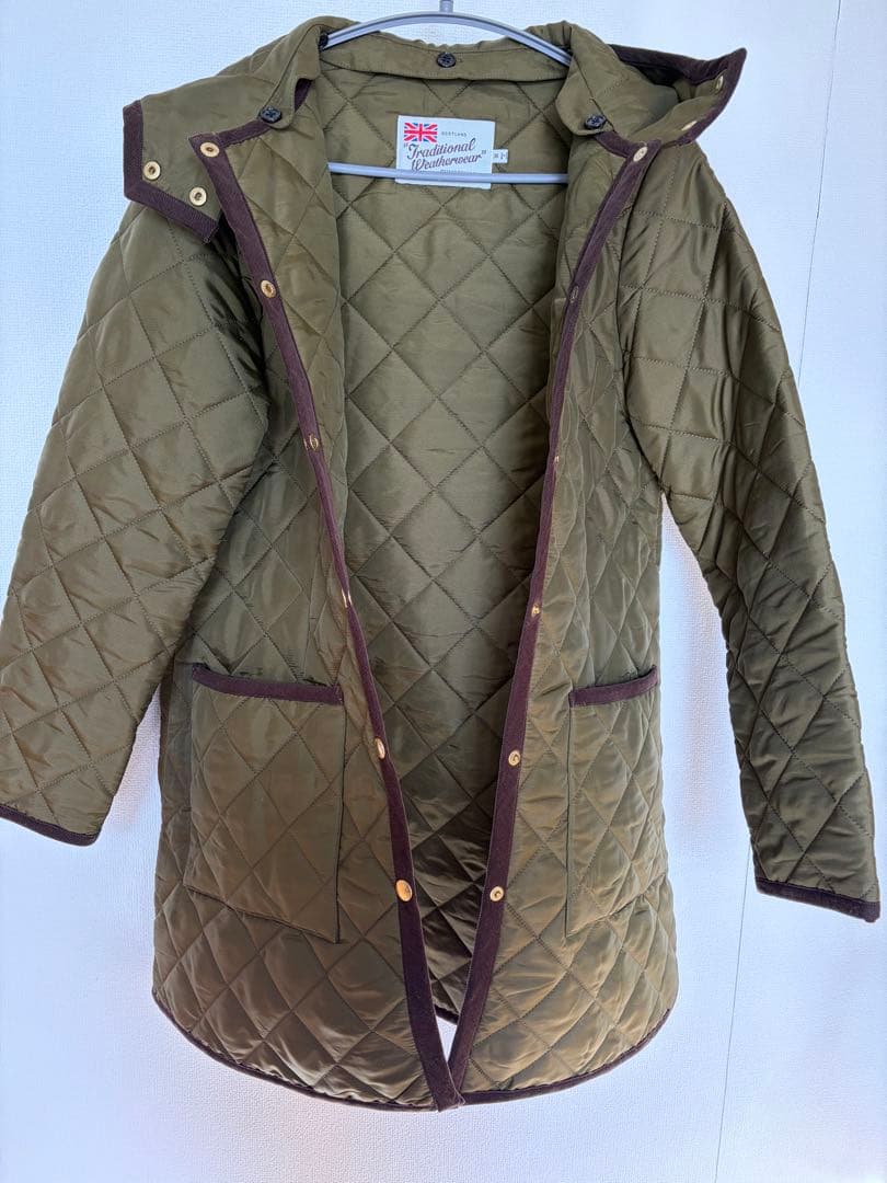 トラディショナルウェザーウェアキルティング ジャケット ARKLEY HOOD トラディショナルウェザーウェアキルティング ジャケット ARKLEY HOOD