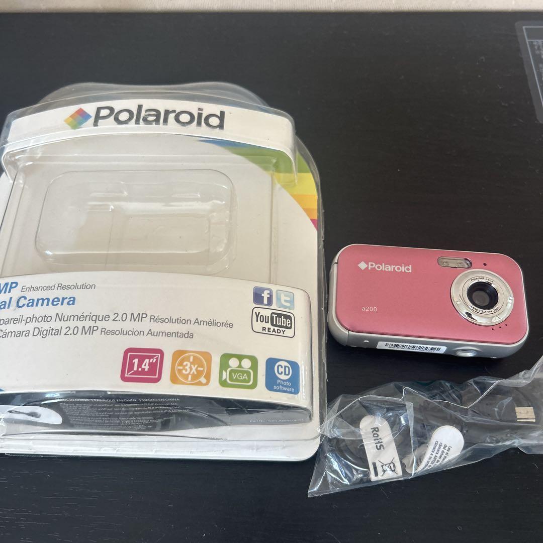 ポラロイド　Polaroid カメラ　トイデジ