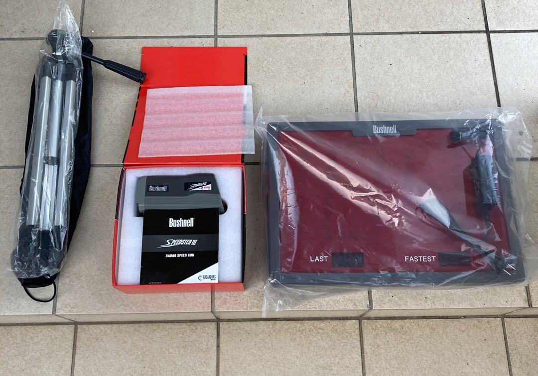 Bushnell Speedster3スピードガン+三脚+無線ディスプレイセット Bushnell Speedster3スピードガン+三脚+無線ディスプレイセット