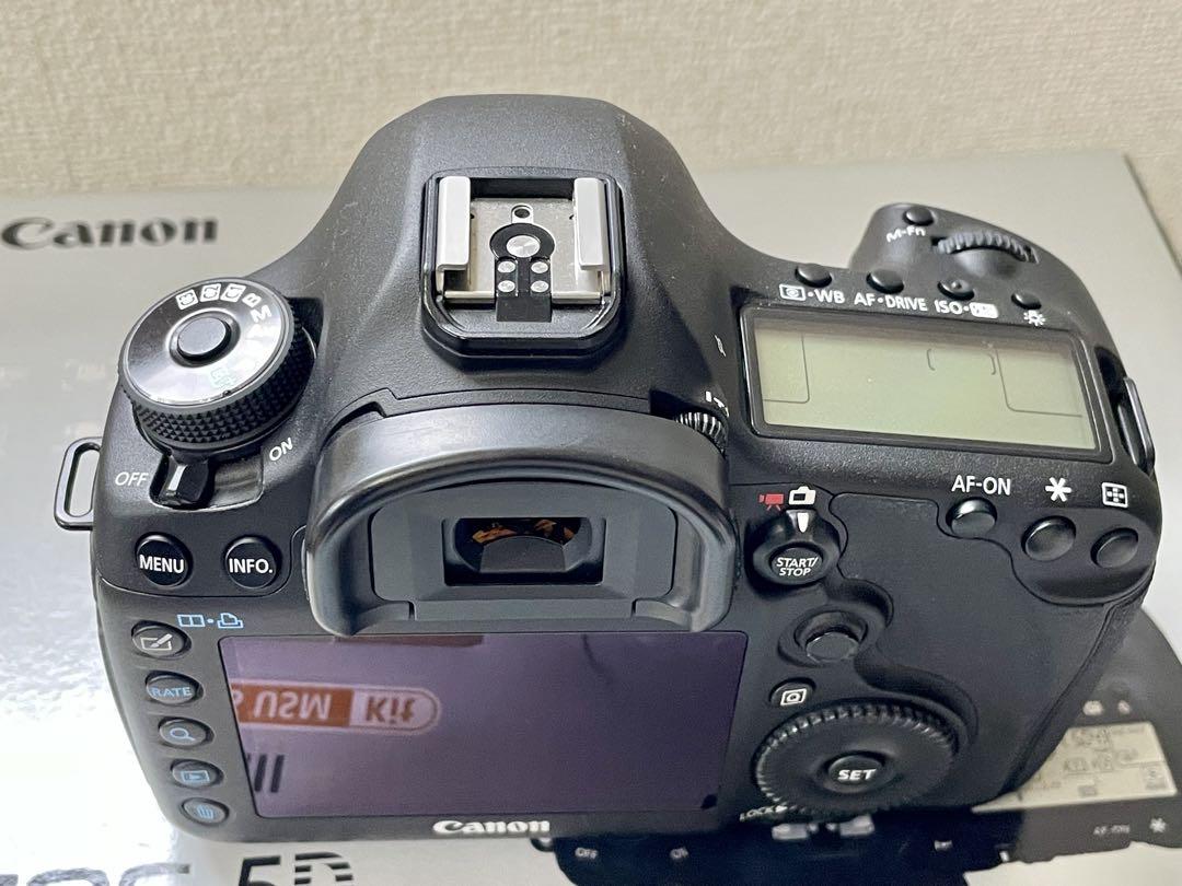 Canon EOS 5DMark III ショット数5.110