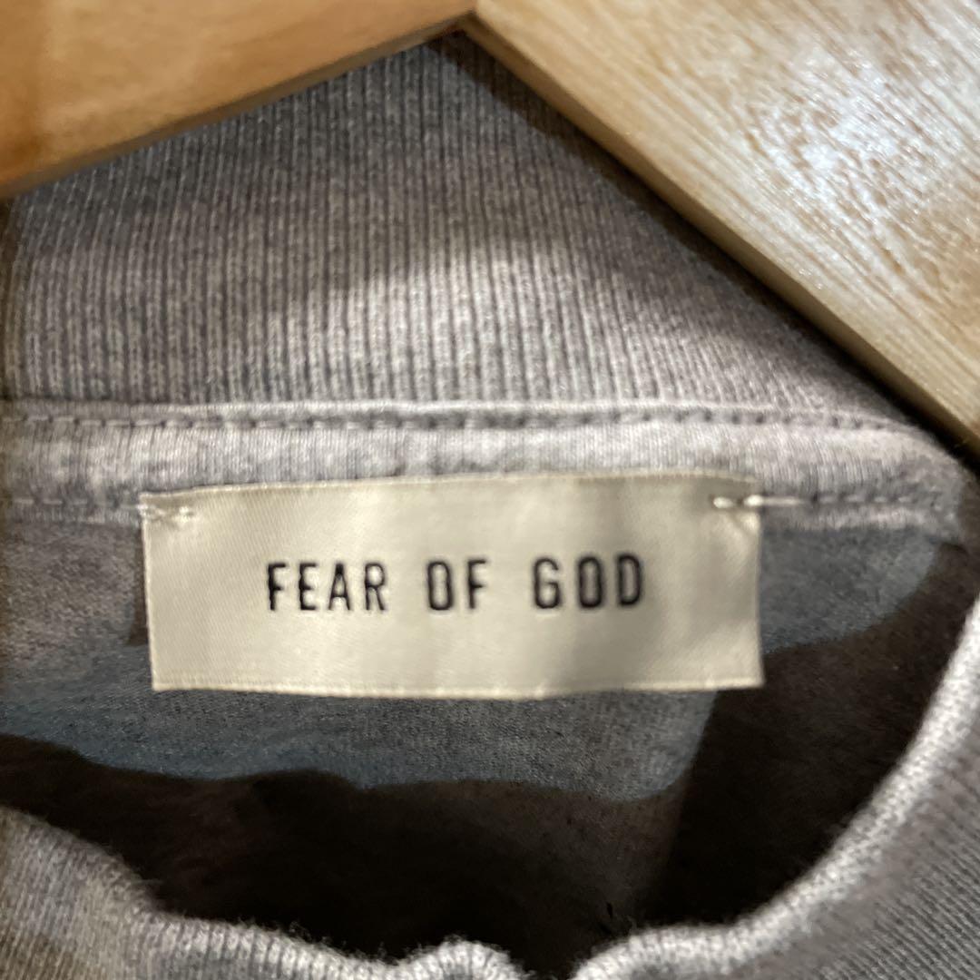 【関税込み】Fear of God グレー 'Eternal' スウェットシャツ Fear of God Grey Sixth Collection Logo Sweatshirt Fear Of God