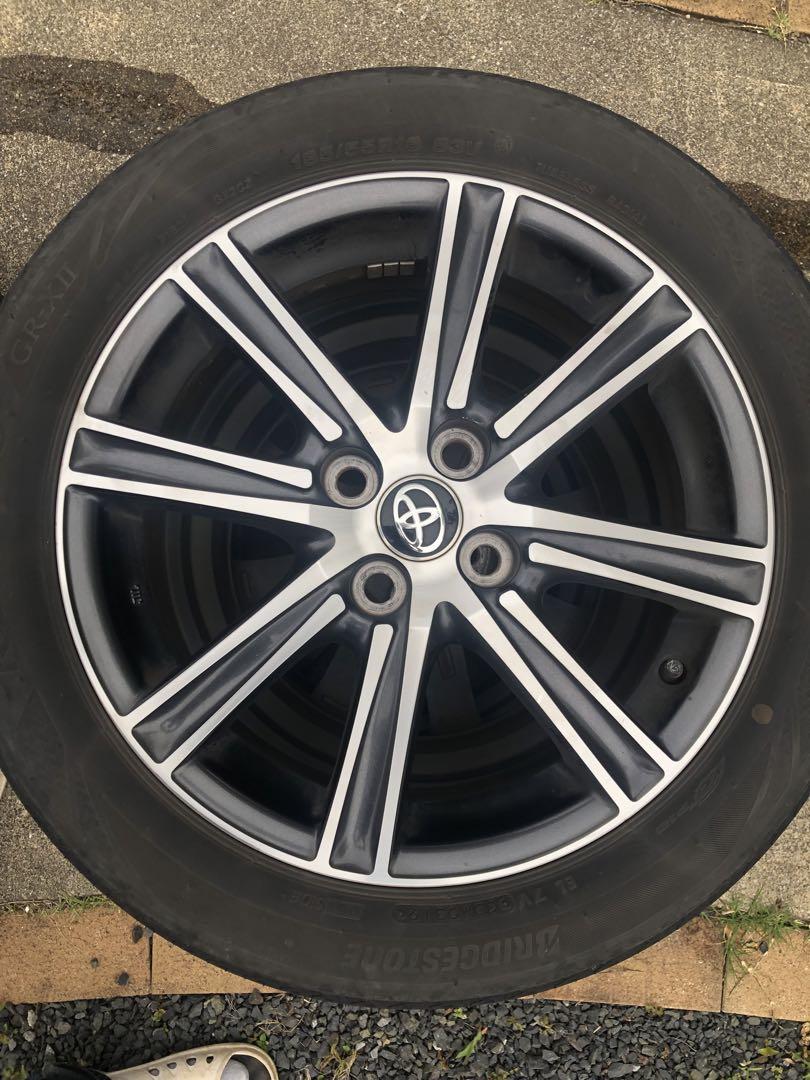トヨタ カローラフィールダー 純正アルミホイール 16x5.5J お値下げ♪
