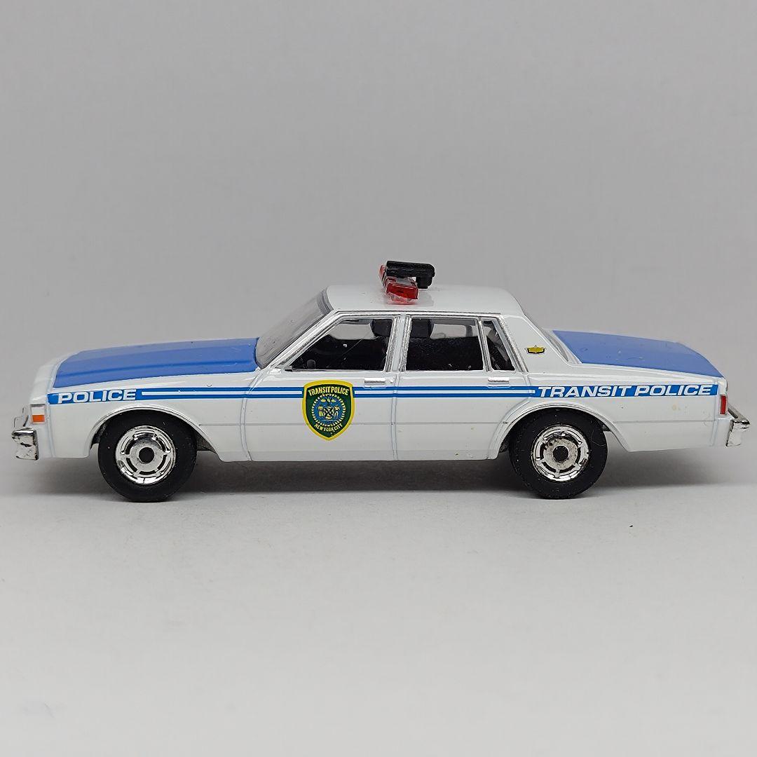 グリーンライト シボレー カプリス パトカー ニューヨーク警察