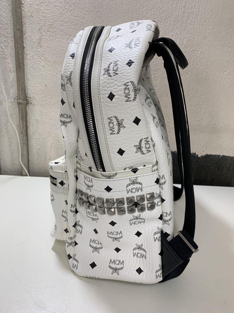 j89 MCM リュック　ホワイト