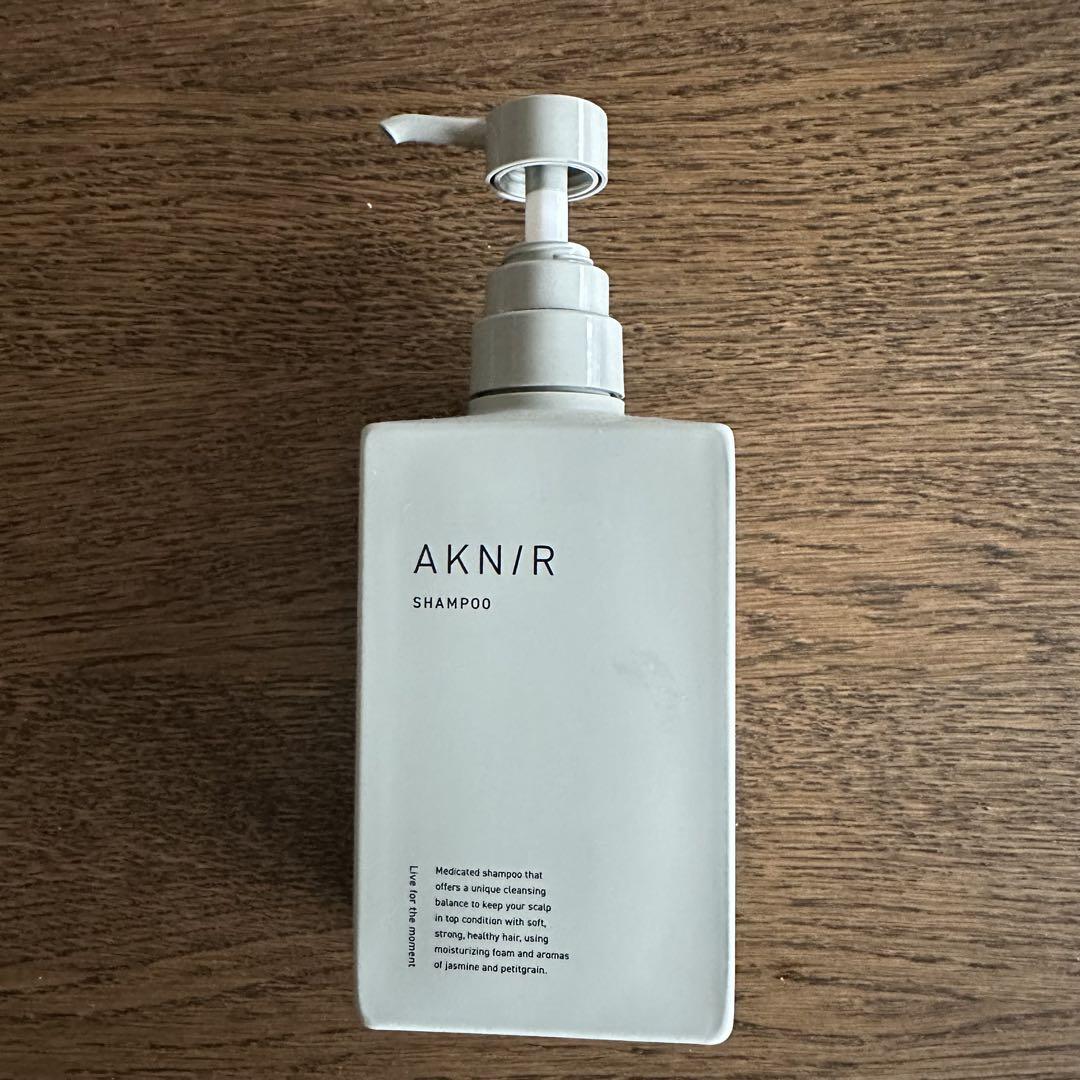 アクニー　シャンプー　トリートメント　スカルプセラム Amazon | AKNIR アクニー ヘア シャンプー トリートメント