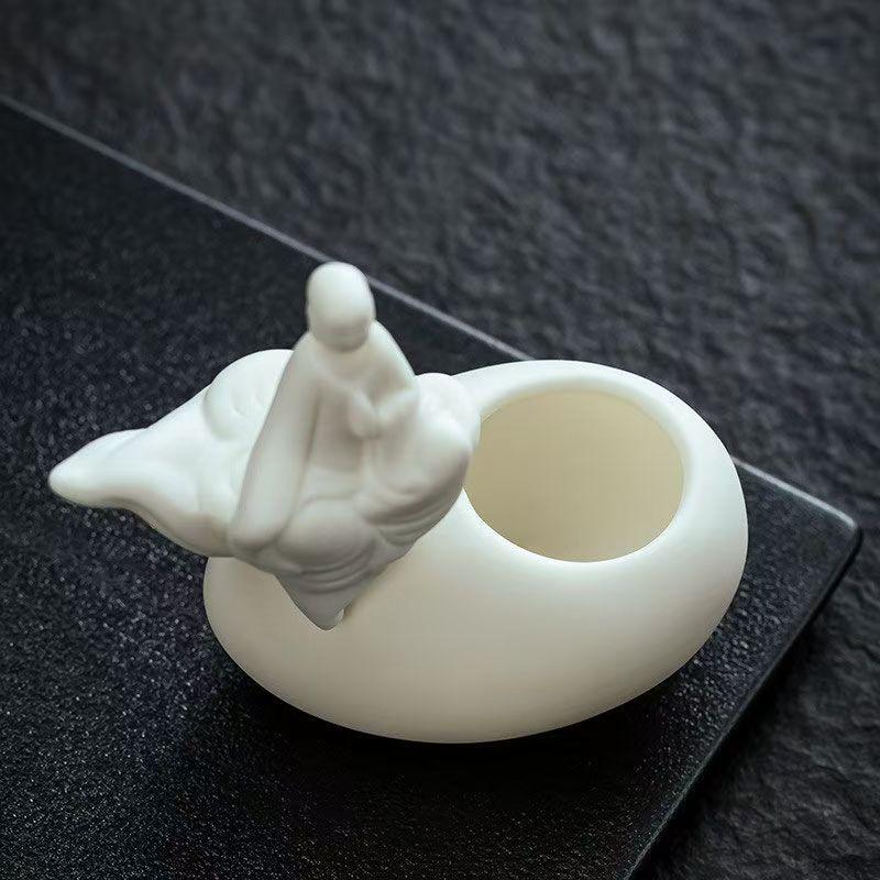 陶器製 一輪挿し フィギュア付き