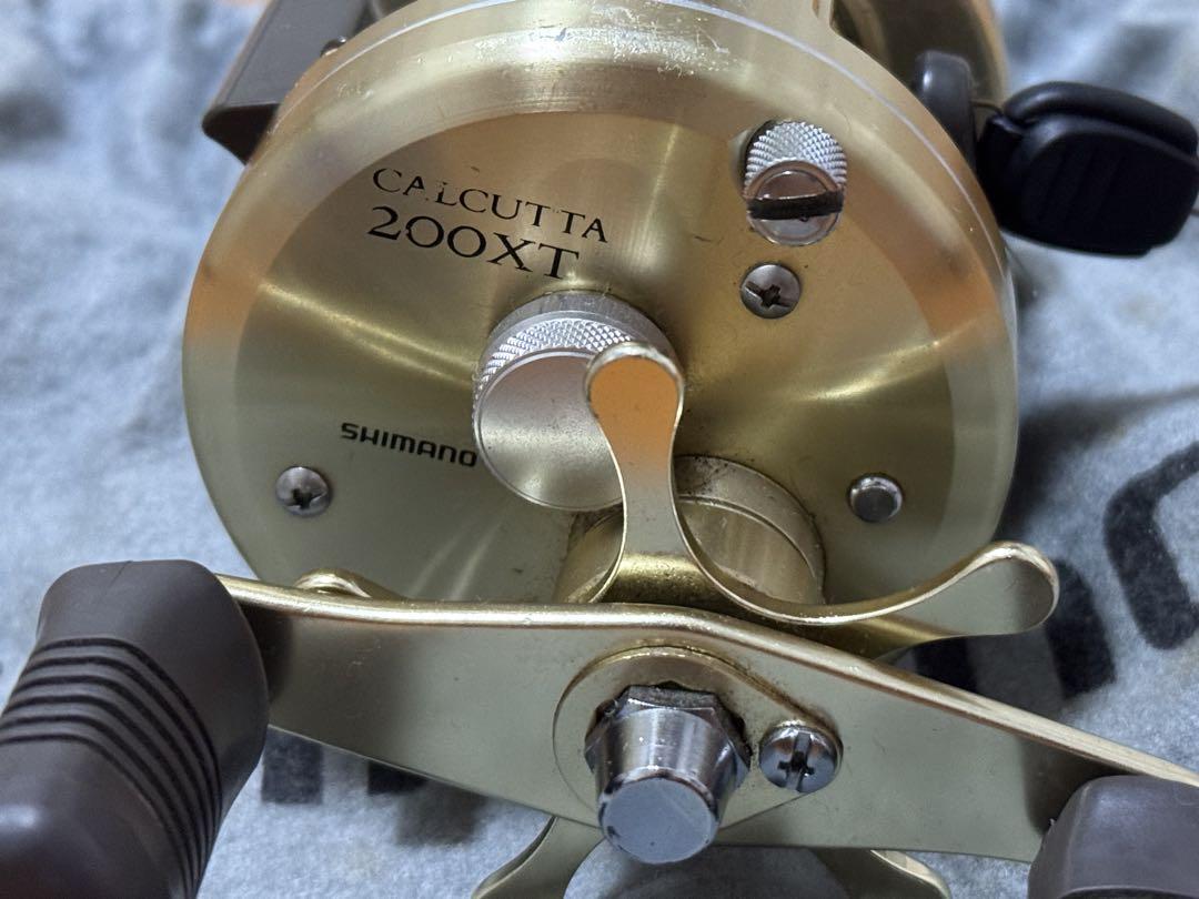 SHIMANO シマノ　CALCUTTA 200XT カルカッタ ベイトリール