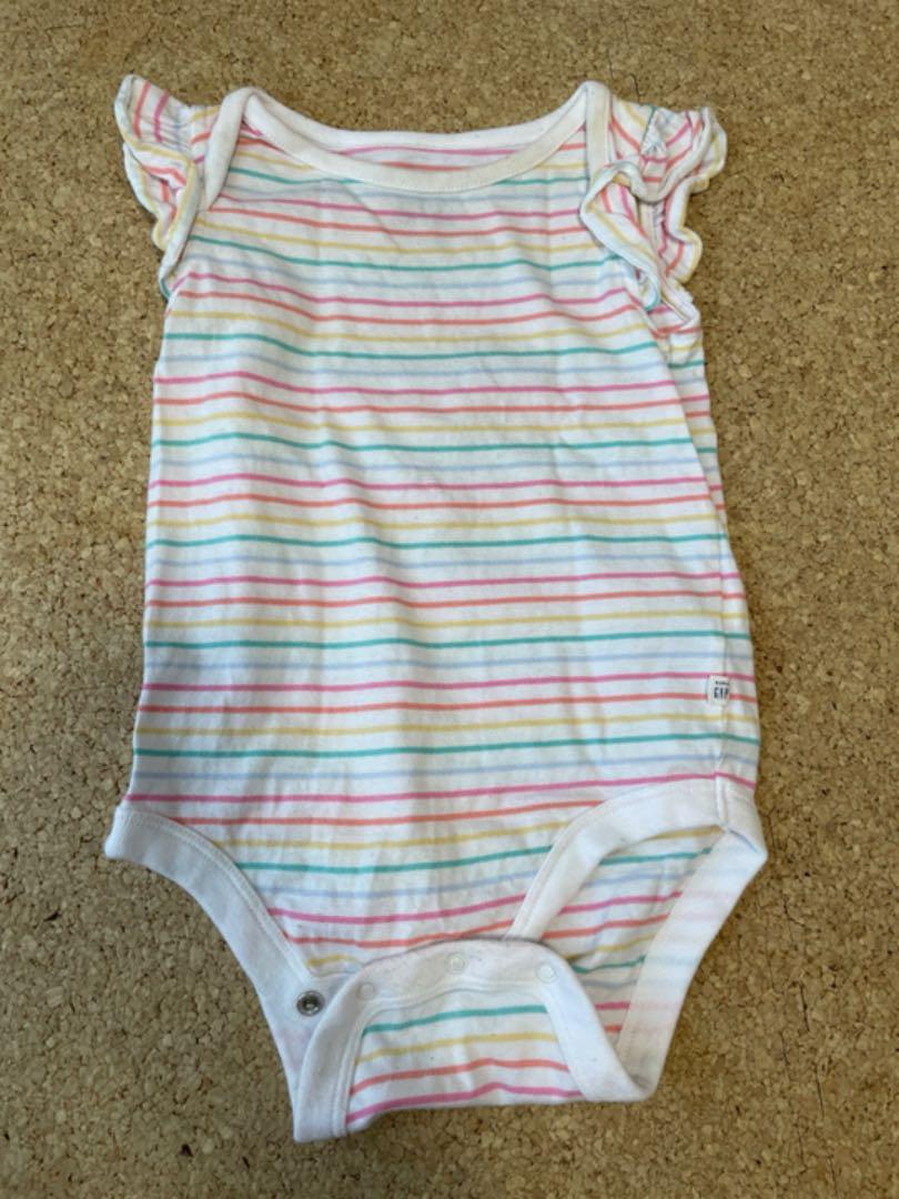 baby GAP】ロンパース 肌着 6枚セット 12〜18month - メルカリ baby GAP】ロンパース 肌着 6枚セット 12〜18month - メルカリ