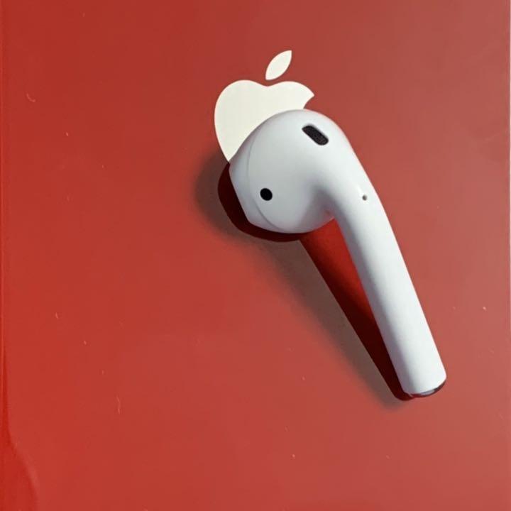 エアーポッズ 第二世代 AirPods 第2世代 左耳のみ L片耳 Apple - メルカリ エアーポッズ 第二世代 AirPods 第2世代 左耳のみ L片耳 Apple - メルカリ