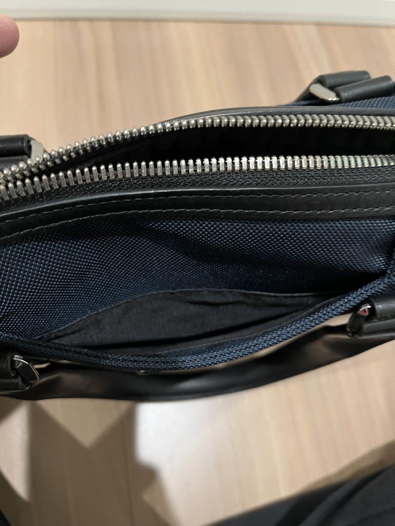 かんべえです。TUMIビジネスバック