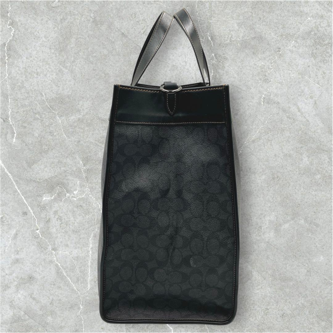 【美品✨】coach コーチ レキシー トートバッグ シグネチャー pvcレザー 【美品✨】coach コーチ レキシー トートバッグ シグネチャー pvcレザー