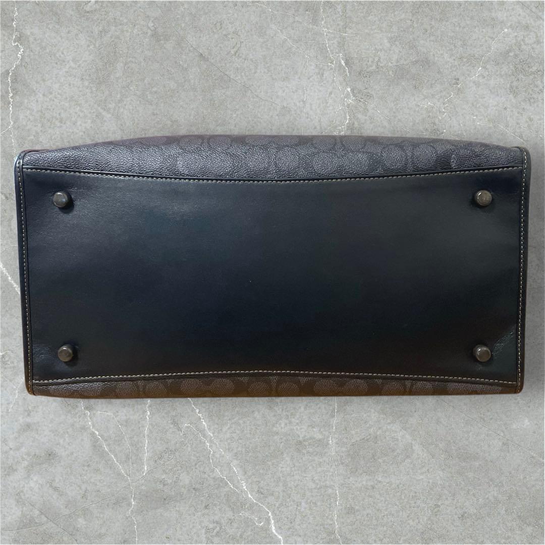 【美品✨】coach コーチ レキシー トートバッグ シグネチャー pvcレザー 【美品✨】coach コーチ レキシー トートバッグ シグネチャー pvcレザー