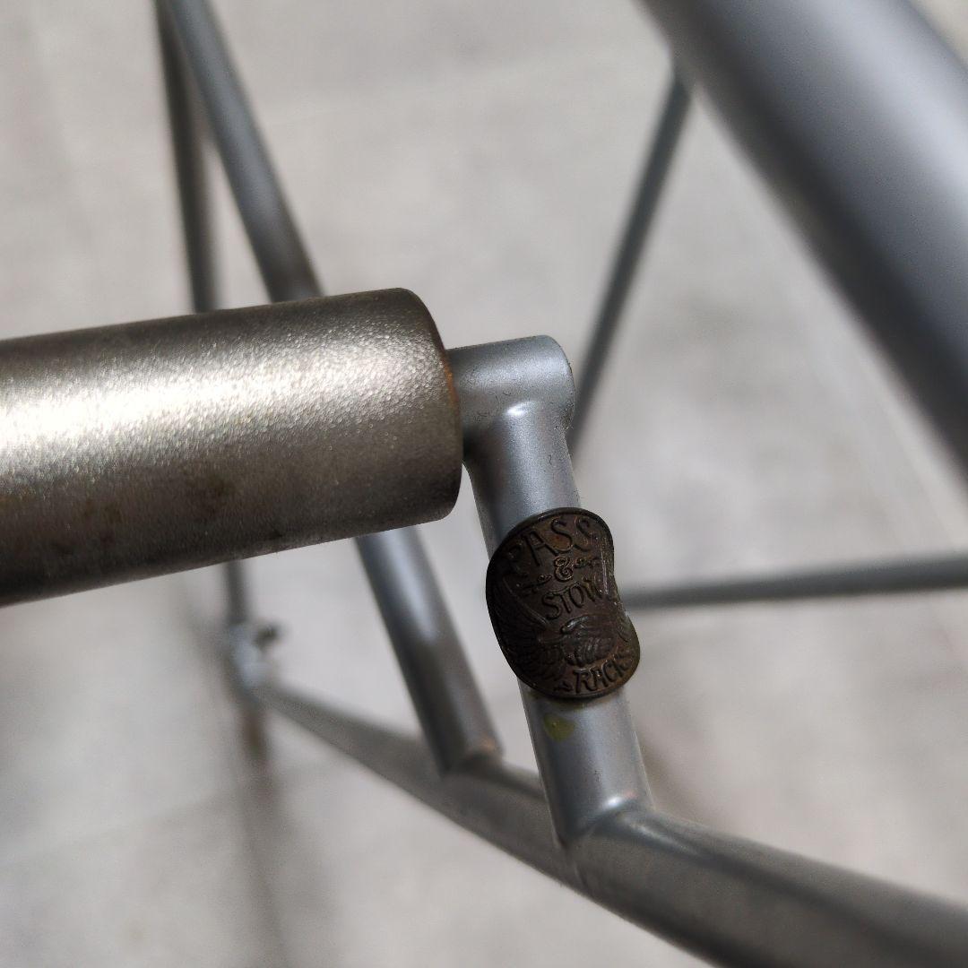 アクセサリー *PASS AND STOW* 5rail rack (silver)