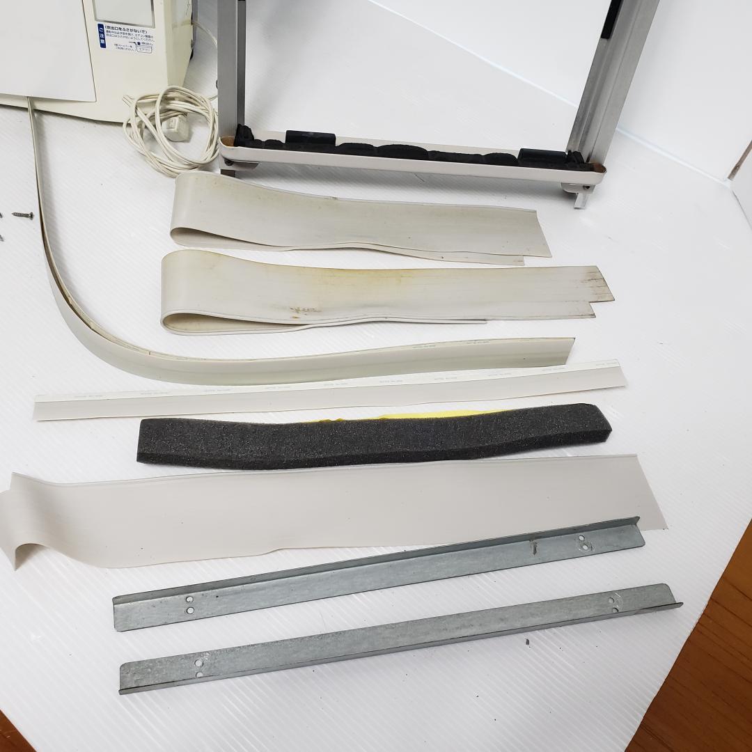 コイズミ 窓用エアコン ウインド 年式不明 動作確認済み - メルカリ