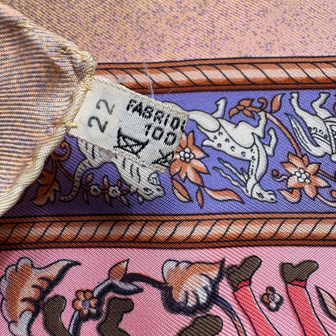 スタイリッシュ HERMES エルメス カレ90 インドの狩猟 カレジュアン シルク 限定商品＆豊富な品揃え。