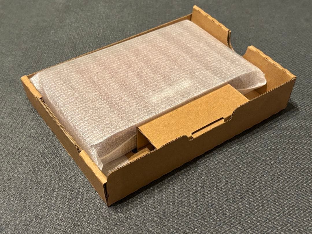 New ニンテンドー 3DS LL メタリックレッド 特別パックNintendo 3DS UP786_INFO