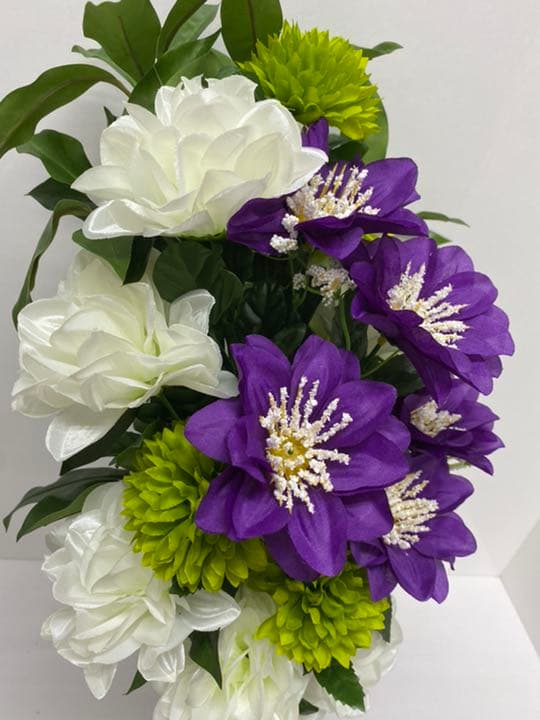 別注 樒付き ダリア 牡丹 芍薬 造花2束 造花 仏花 お墓用 仏壇用 盆 新商品 別注 樒付き ダリア 牡丹 芍薬 造花2束 造花 仏花 お墓用 仏壇用 盆 新商品