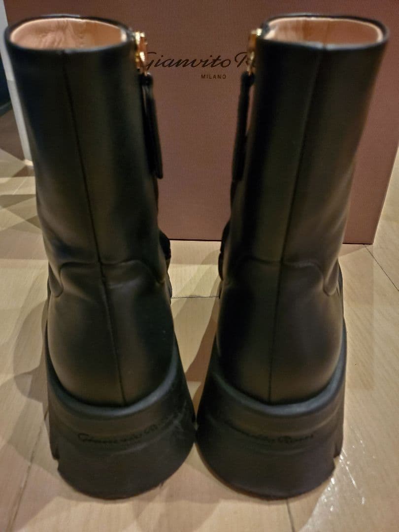 ジャンビトロッシ montey ショートブーツ 一度着用のみ 極美品!! ジャンビトロッシ montey ショートブーツ 一度着用のみ 極美品!!