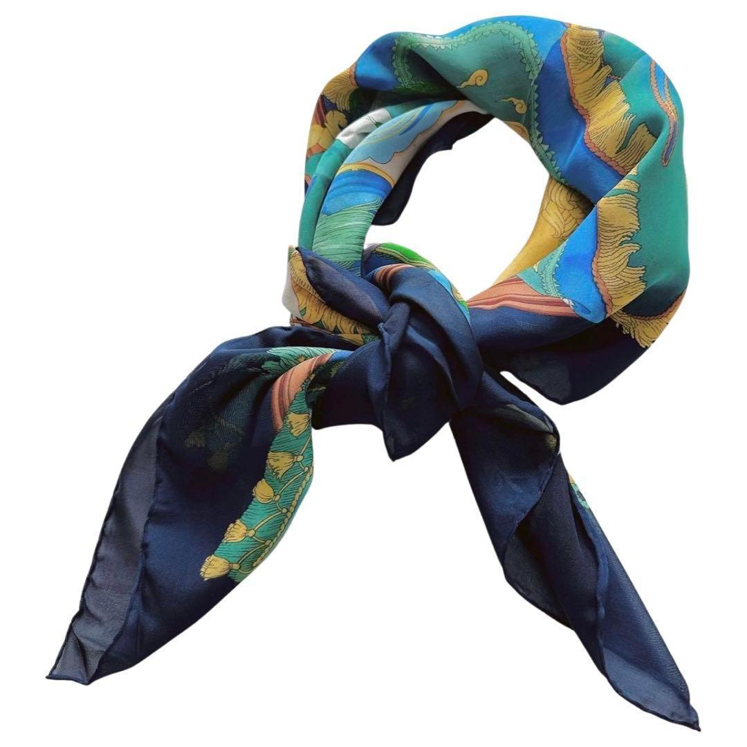 GUCCI スカーフ シルク 総柄 大判