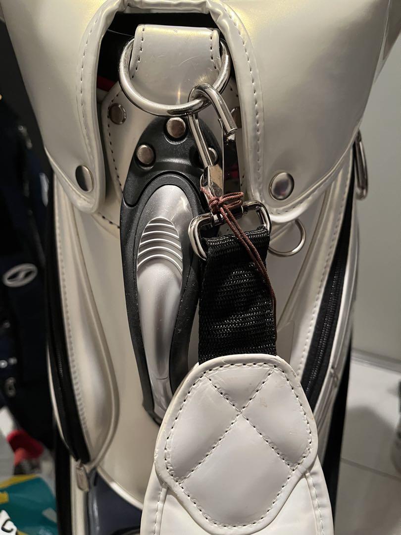 Titleist ゴルフバッグ・キャディバッグ　美品