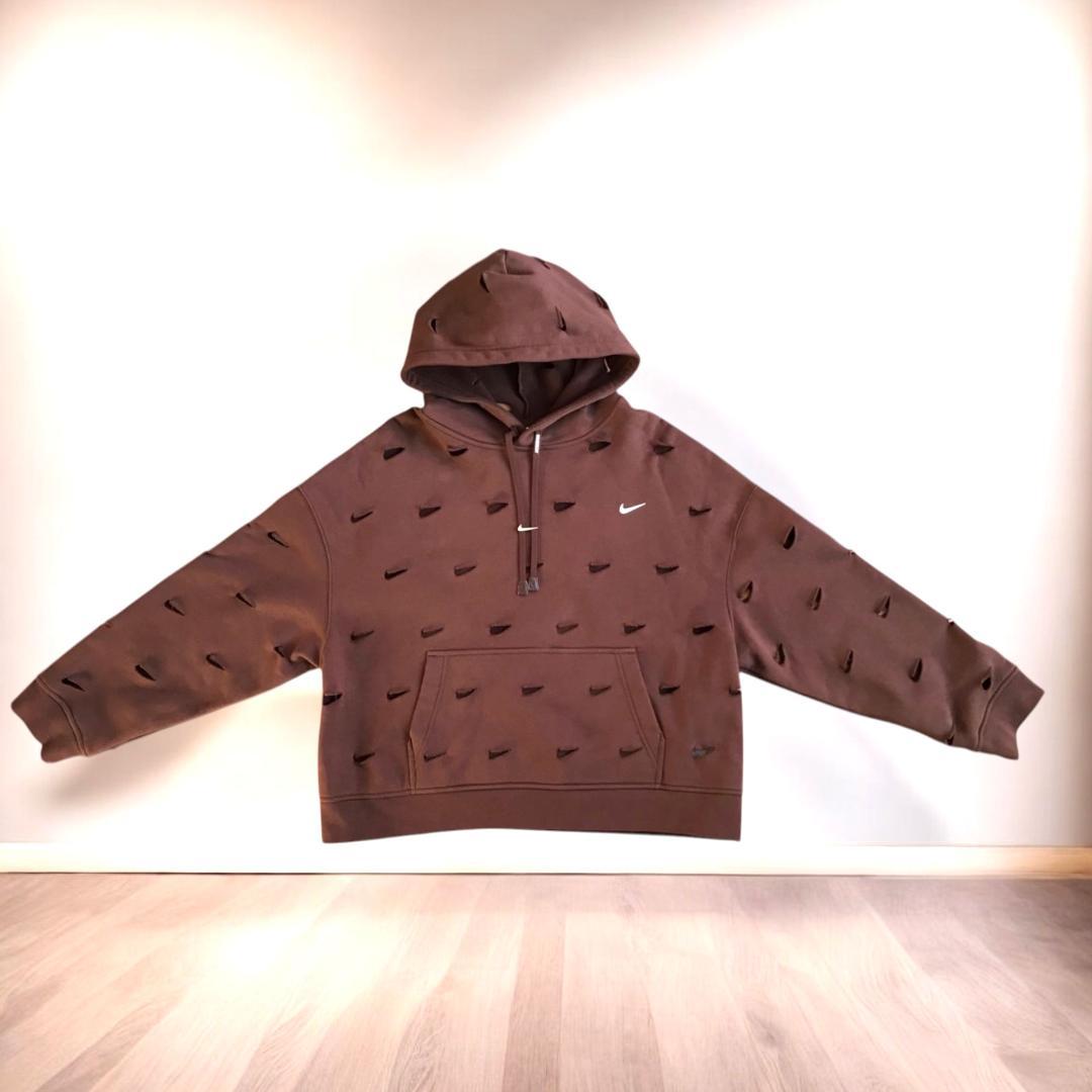 完売必須 NIKExJacquemus スウッシュ パーカー コラボデザイン◎ 完売必須 NIKExJacquemus スウッシュ パーカー コラボデザイン