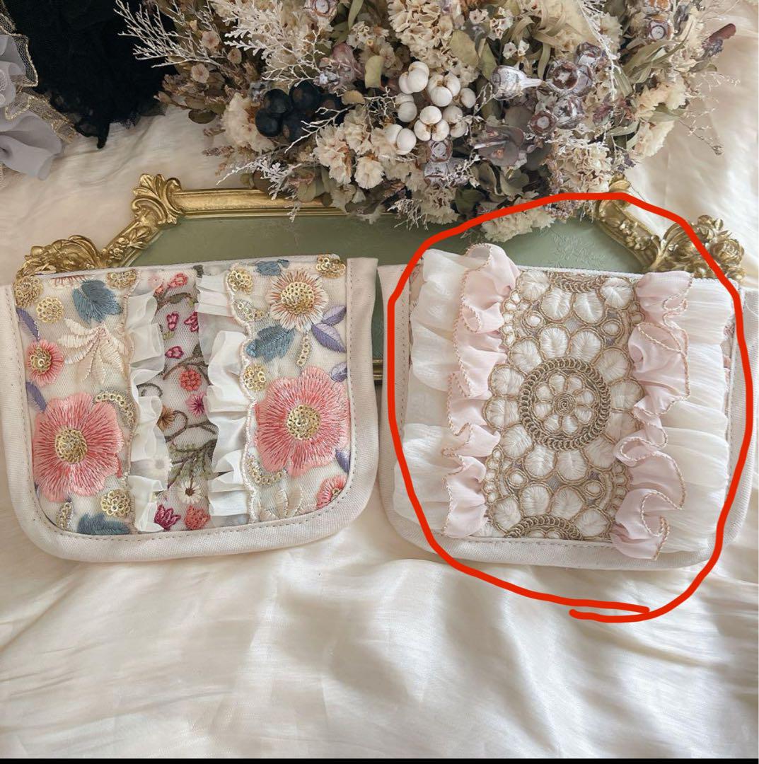 インド刺繍生地　ポーチ