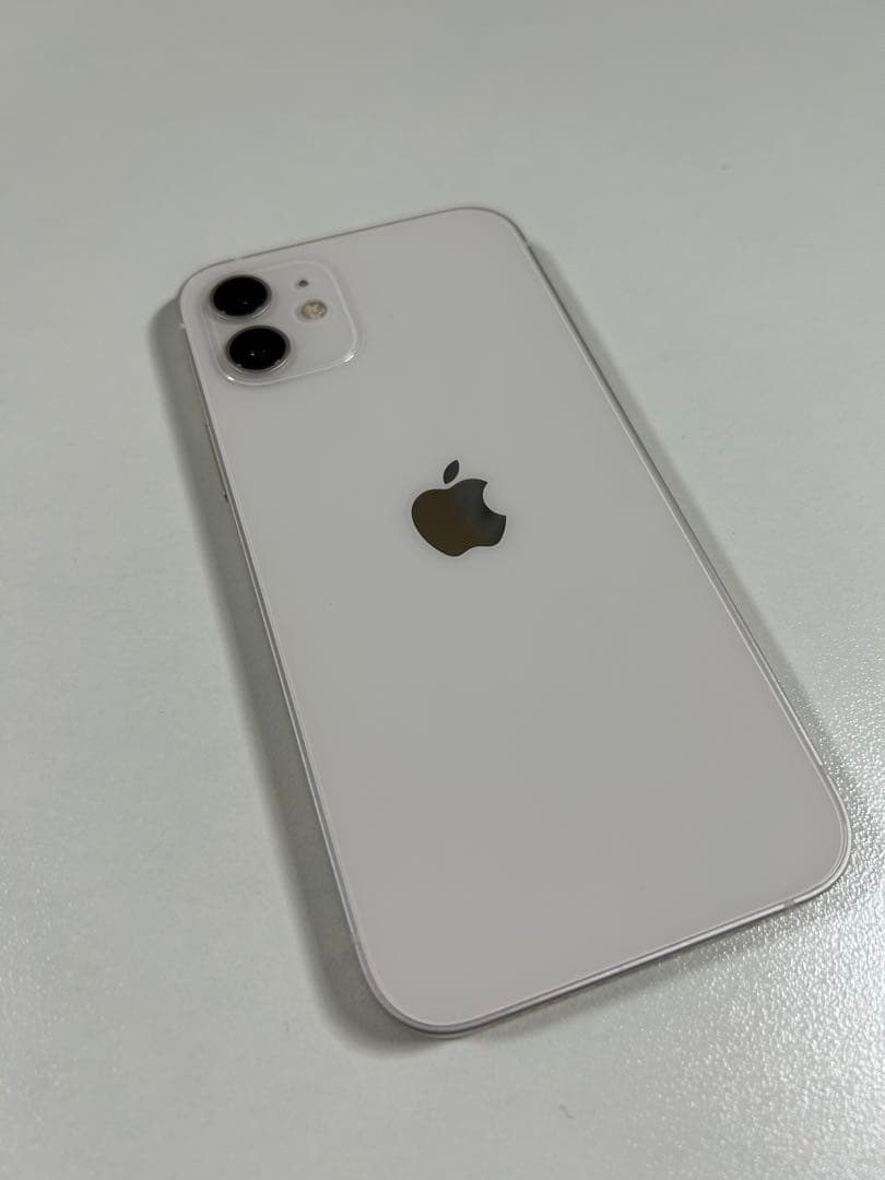 iPhone 12 ホワイト 64GB SIMロック解除済み
