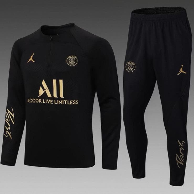 パリ・サンジェルマン ジャージセット ブラック Sサイズです