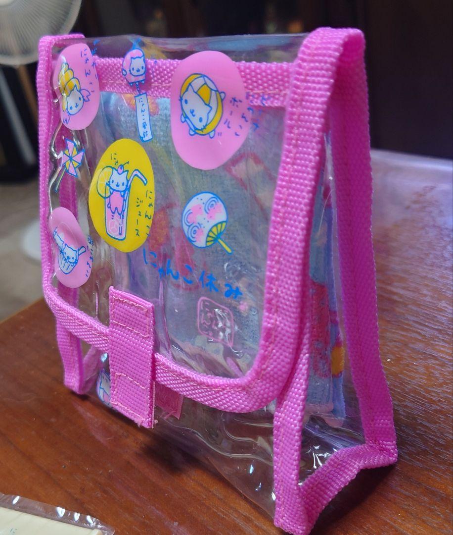 にゃんにゃんにゃんこレジャーシート、うちわ、おでかけセット