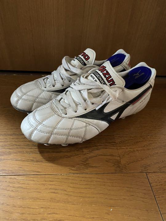 最先端 モレリアクロスステッチ シューズ